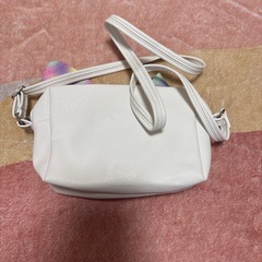 犬の顔デザイン バッグの画像