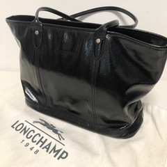 【未使用品】LONGCHAMP ロンシャン ブラック パテント レザー トートバッグ レディース カバンの画像