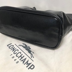 【未使用品】LONGCHAMP ロンシャン ブラック パテント レザー トートバッグ レディース カバンの画像