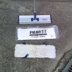 ワックス塗布用のハンドルとラーグの画像