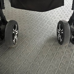 カトージ　2人乗りベビーカー
の画像