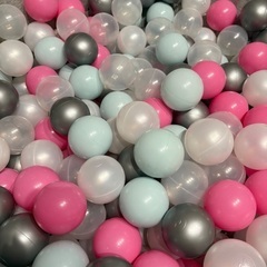 MiiiMi  ボールプールの画像