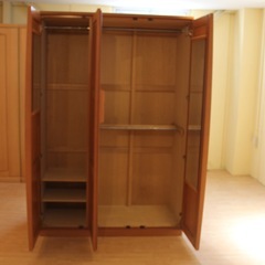 【未使用品】国産高級洋服ダンス　府中家具の画像