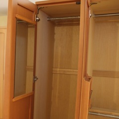 【未使用品】国産高級洋服ダンス　府中家具の画像