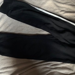 120センチ　黒長ズボン4本せっとセットの画像