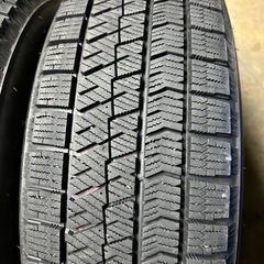195/60R17 VRX2 2021年製造 バリ溝 4本の画像