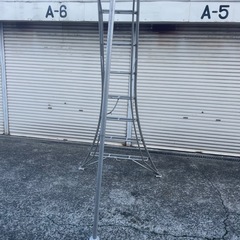 オールアルミ三脚脚立の画像