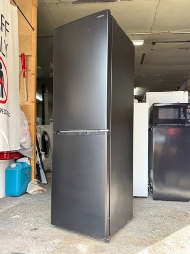 札幌市内配送可 【6ヵ月保証付き】 美品 21年製 アイリスオーヤマ 162L 2ドア冷蔵庫 IRSE-16A-B 右開き