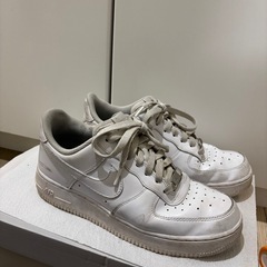 １１月１１日までNIKEエアフォース1(25cmの画像