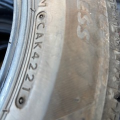 スタッドレスタイヤ155/65R14の画像