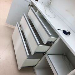 【ジャングルジャングル和歌山店】【Wa3262】食器棚リユースショップ リサイクルショップ 中古家具 中古家電 中古自転車 古着 冷蔵庫の画像