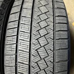 215/60R16 2023年製造 バリ溝 ピレリ  ICE ZERO 4本の画像