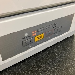 M2511-168 Panasonic 電気食器洗い乾燥機 NP-TCR4-W 2021年製 ホワイト 通電確認済み キズ汚れ有りの画像