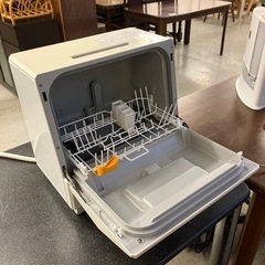 M2511-168 Panasonic 電気食器洗い乾燥機 NP-TCR4-W 2021年製 ホワイト 通電確認済み キズ汚れ有りの画像
