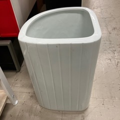 H2511-240 有田焼　花瓶　キズ汚れ有りの画像