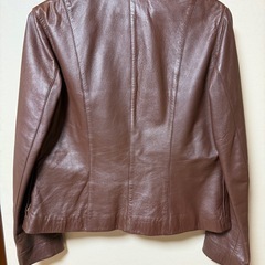 受付終了　
4°C ラム革　羊皮のジャケットの画像