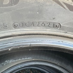 スタッドレスタイヤの画像