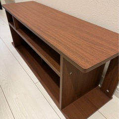 木製テレビ台の画像
