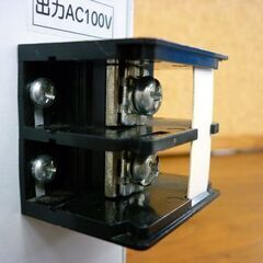 ☆動作未確認 スワロー電機 交流定電圧電源装置 2kVA SVR-2000 サイリスタ式 OA機器 FA機器 屋内用 札幌市 豊平区 平岸店の画像