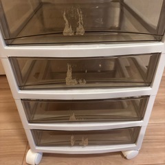 キャスター付き・10段収納ケース、ラック。の画像