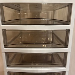 キャスター付き・10段収納ケース、ラック。の画像