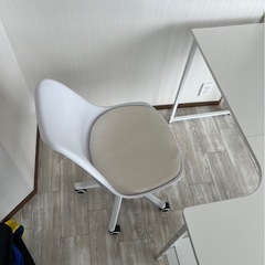 デスク&チェアの画像