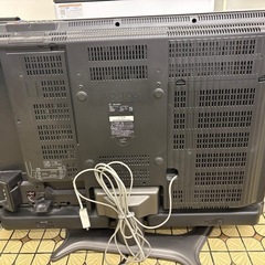 SHARP AQUOS　37型テレビ     の画像