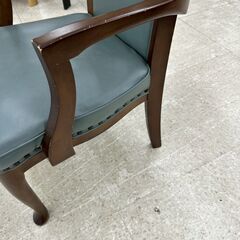 ★リユースのサカイ高崎店★TJ13374  椅子 サーモスブルー H36.5×D43×W53 クリーニング済みの画像