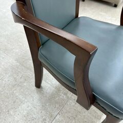 ★リユースのサカイ高崎店★TJ13374  椅子 サーモスブルー H36.5×D43×W53 クリーニング済みの画像