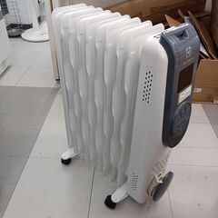 ★リユースのサカイ千葉中央店★ Electrolux オイルヒーター  21年製 動作確認／クリーニング済み TC5308の画像