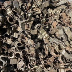 足場クランプ (1個125円)の画像