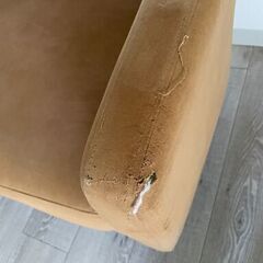 ￥100 LOWYA（ロウヤ）2人掛けソファ 藤沢市【引越しの為12/5〜12/10 引き取り可能な人】の画像