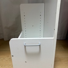 【ニトリ】キャスター付きワゴンの画像