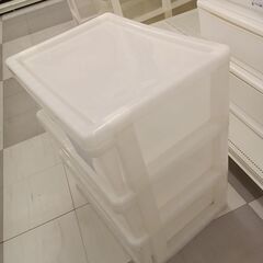★リユースのサカイ千葉中央店★  プラスチック収納  H63×D40×W53 クリーニング済み TC5309の画像
