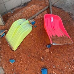 瓦　かわら　カワラ　砂　砂利　駐車場　ガーデニング　パーキング　DIY  粉砕　チップの画像