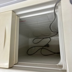 サンヨー　10年　冷凍ストッカー43L の画像