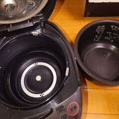 三菱 IHジャー炊飯器　NJ-10SE8-S形の画像