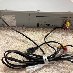 TOSHIBA 東芝 SD-V200 VTR一体型DVDビデオプレーヤーの画像