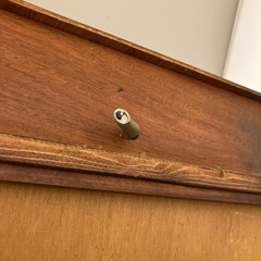 K2511-169 食器棚 ダークブラウン ※内部灯断線の為、着きません キズ汚れ有りの画像