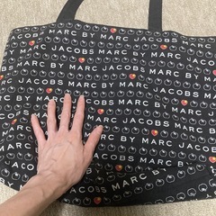 マークジェイコブスのエコカバンの画像