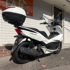 ★21万円！ PCX125 JF56 ホンダ HONDA インジェクション リアタイヤ新品！PCX スクーター　リアボックス付きの画像