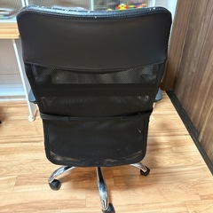 無料 オフィス チェア 椅子の画像