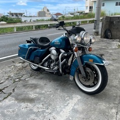 ハーレーダビットソンFLHS/ロードキングの画像