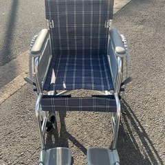 折りたたみ　車椅子の画像