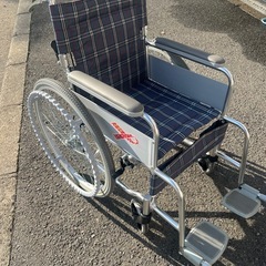 折りたたみ　車椅子の画像