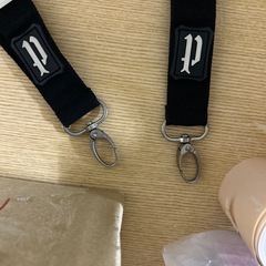 51)【無料　POLICE ネックストラップ】の画像