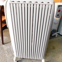 【JM876】デロンギ De’Longhi オイルヒーター  DeLonghi D071249EFS  DRAGON 3の画像