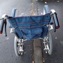 NiCK 車いす 介護用品（強化アルミ製）の画像