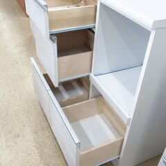 新品アウトレット品 食器棚 80食器ホワイト G-2442の画像