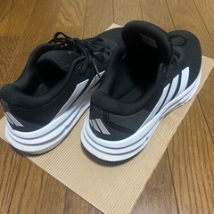 【27.5cm】アディダス スニーカー クラウドフォームの画像